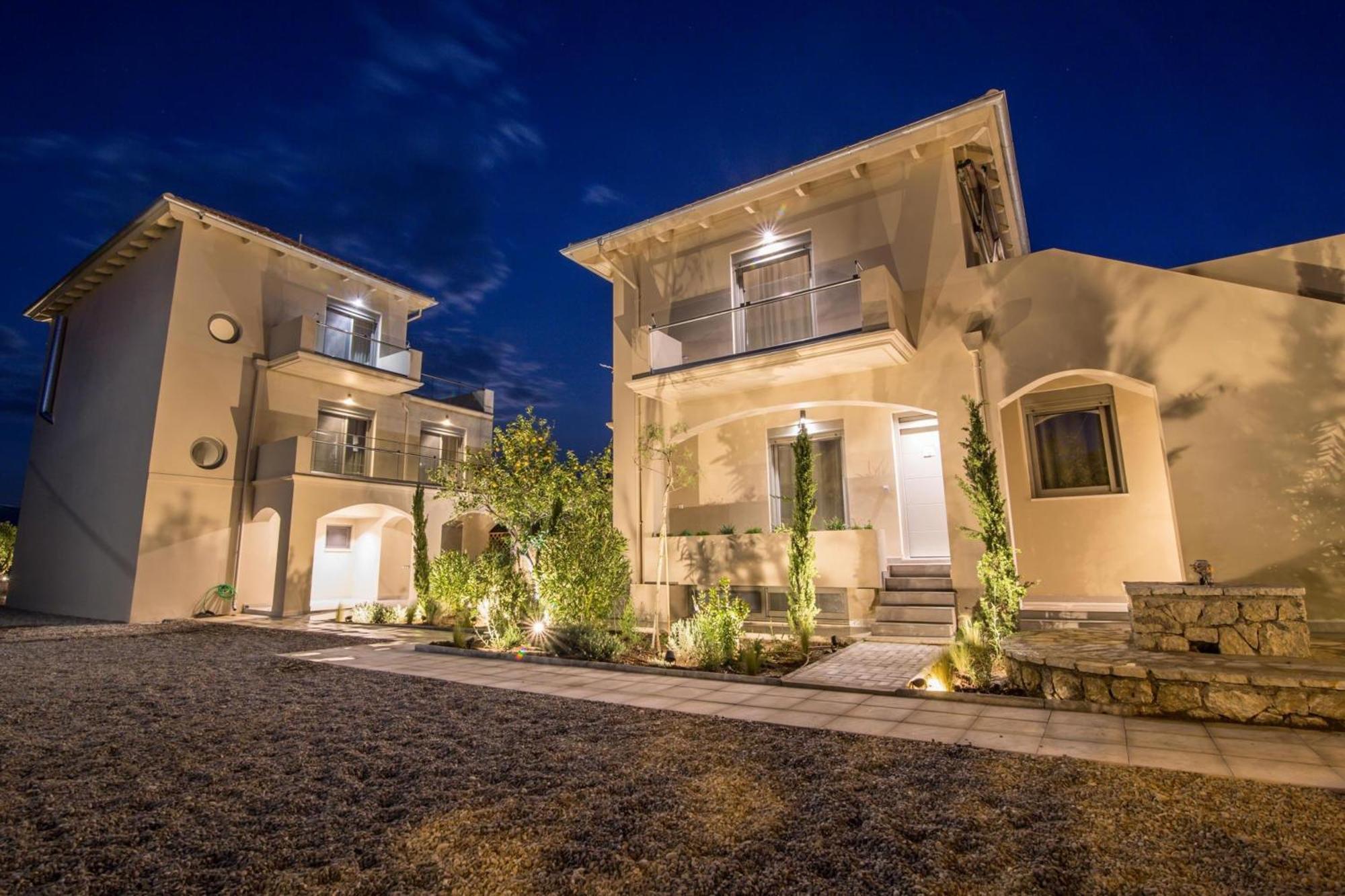 Blue Symphony Suites Apartments Нікіана Екстер'єр фото